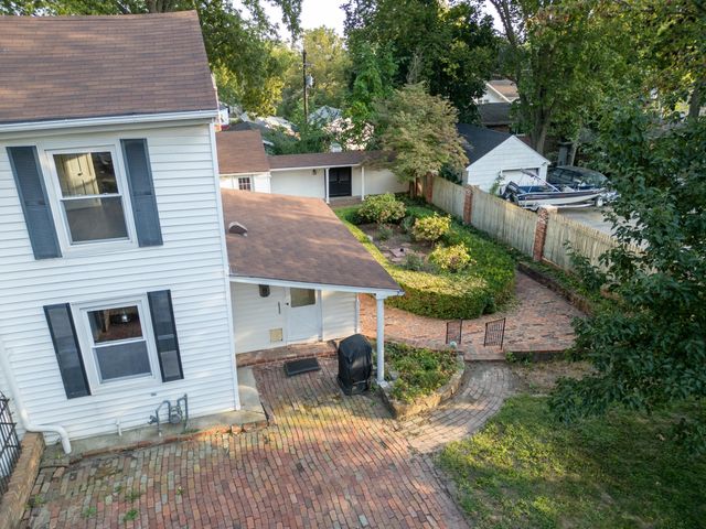 408 N CHURCH ST, Fayette, MO 65248