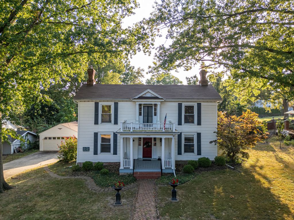 408 N CHURCH ST, Fayette, MO 65248