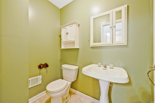 210 E Main Street, Newburgh, IN 47630