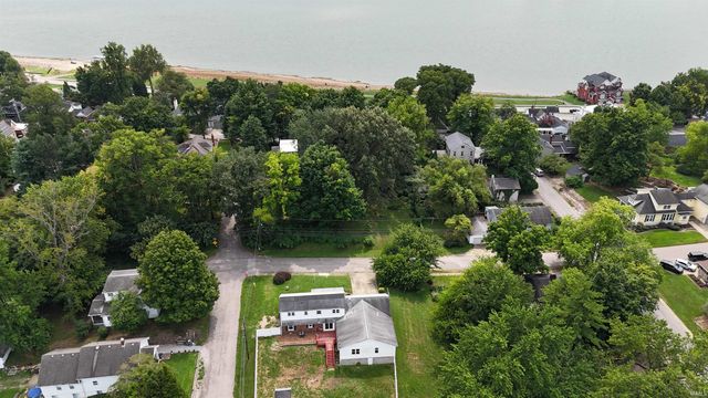 210 E Main Street, Newburgh, IN 47630