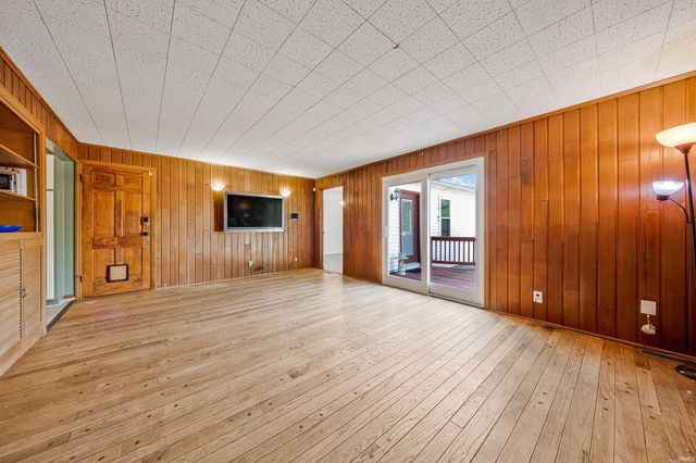 210 E Main Street, Newburgh, IN 47630