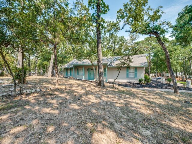 2715 Green Oaks Boulevard, Arlington, TX 76017