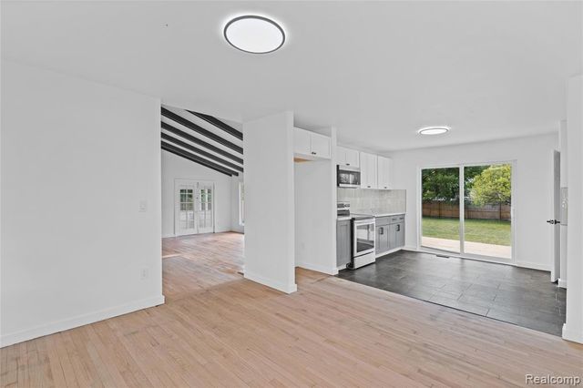2357 Southampton Avenue, Grand Blanc, MI 48507
