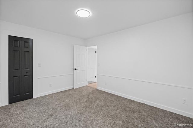 2357 Southampton Avenue, Grand Blanc, MI 48507