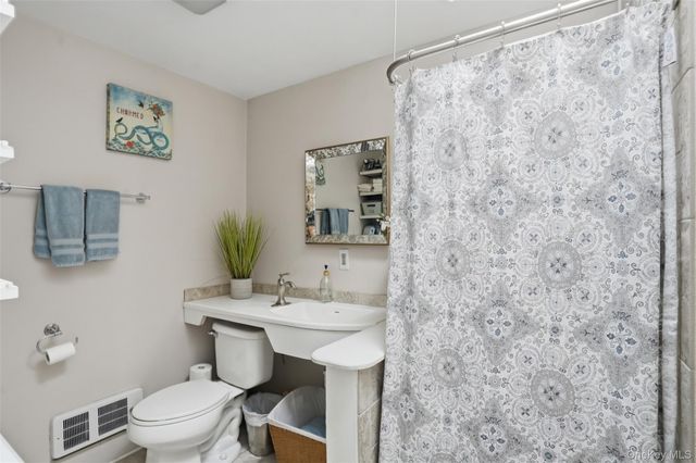 203 Wisner Avenue, Middletown, NY 10940