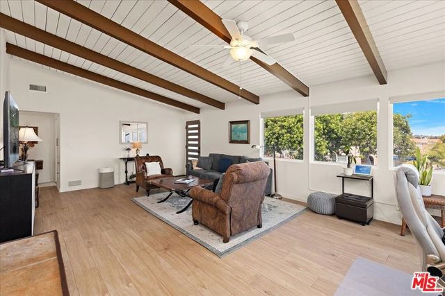 1359 W 15th Street, Los Angeles, CA 90732