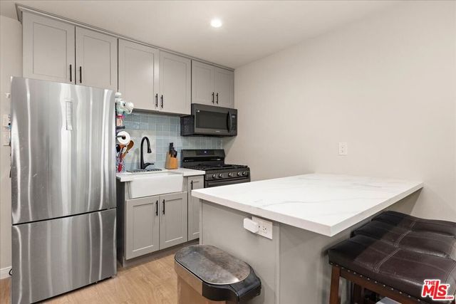 1359 W 15th Street, Los Angeles, CA 90732