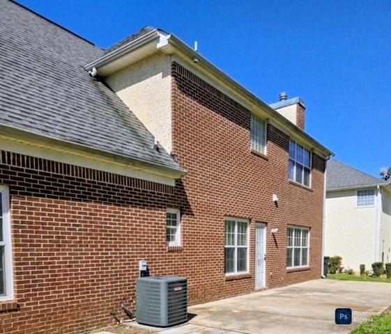 1696 Central Park Loop, Morrow, GA 30260