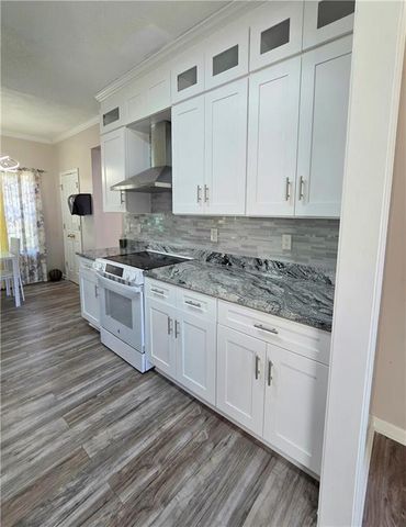 1696 Central Park Loop, Morrow, GA 30260