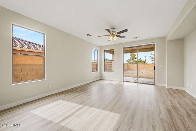 12514 W WINSLOW Avenue, Avondale, AZ 85323