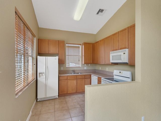 5913 Spring Lake Terrace, Fort Pierce, FL 34951