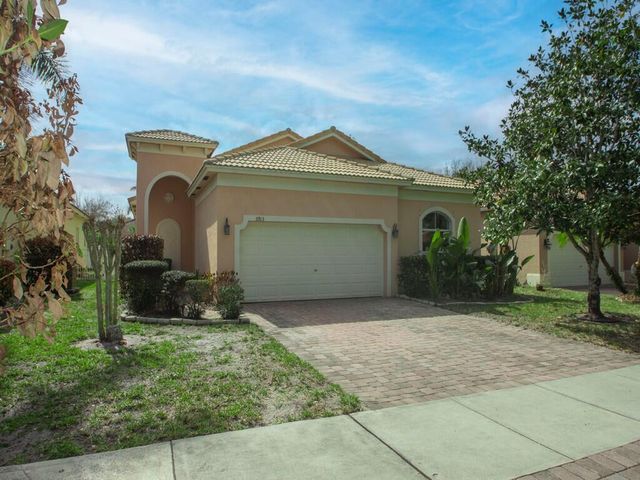 5913 Spring Lake Terrace, Fort Pierce, FL 34951