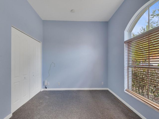 5913 Spring Lake Terrace, Fort Pierce, FL 34951