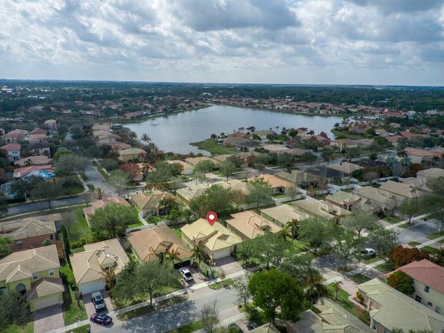 5913 Spring Lake Terrace, Fort Pierce, FL 34951