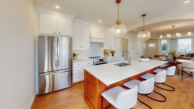 411 Salem St 1, Medford, MA 02155