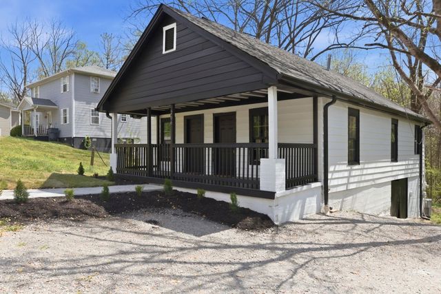 206 Winding Way, Mcminnville, TN 37110