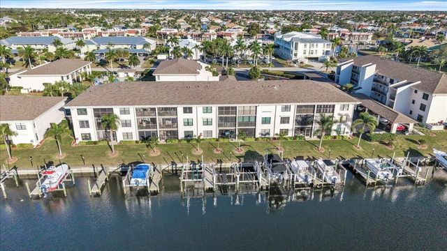 319 COLDEWAY DRIVE DRIVE F13, Punta Gorda, FL 33950