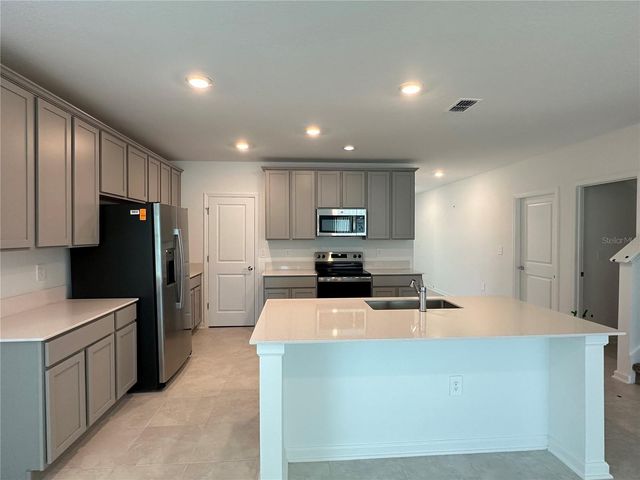 4039 AMBROSE AVENUE, Kissimmee, FL 34746