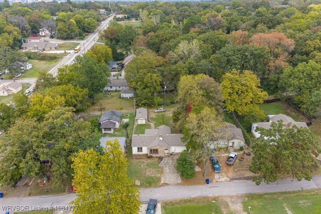 2013 S Z Street, Fort Smith, AR 72901