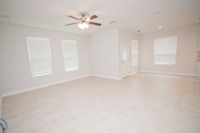 1021 Gillespie Drive, Fort Worth, TX 76247