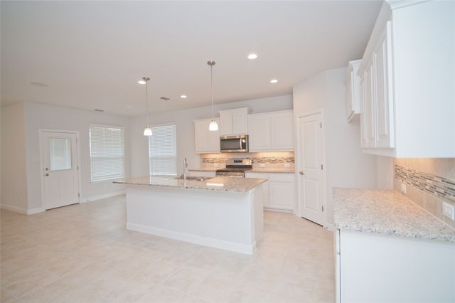 1021 Gillespie Drive, Fort Worth, TX 76247