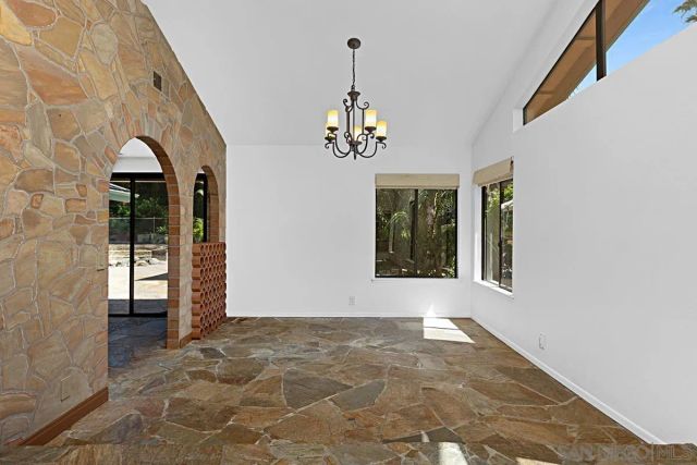 2023 Via Tiempo, Encinitas, CA 92007