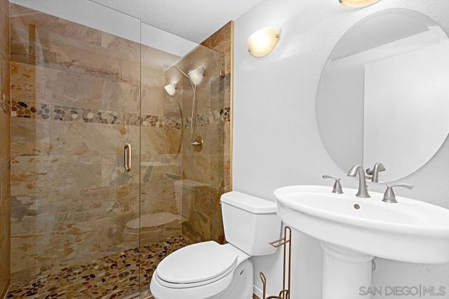 2023 Via Tiempo, Encinitas, CA 92007