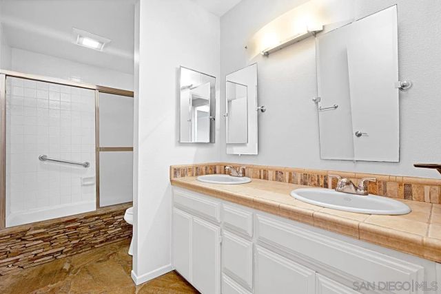 2023 Via Tiempo, Encinitas, CA 92007