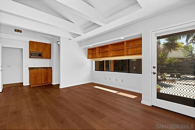 2023 Via Tiempo, Encinitas, CA 92007