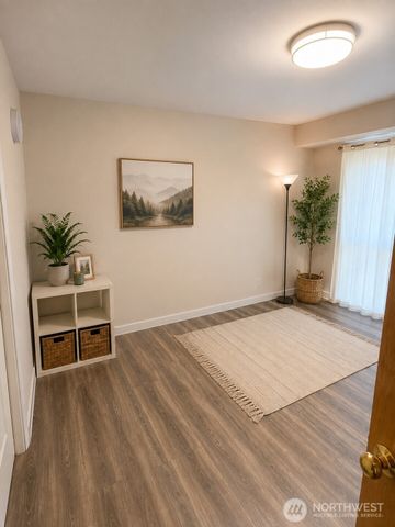 8330 9th Place NE, Lake Stevens, WA 98258