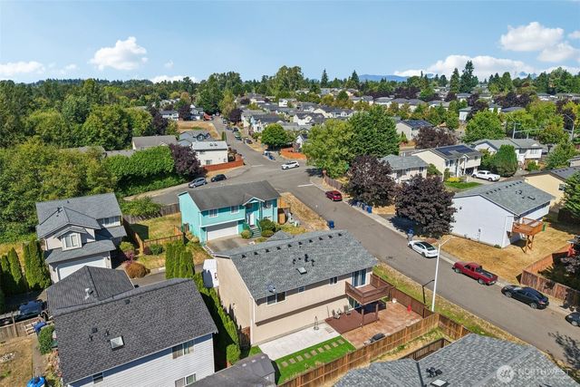 8330 9th Place NE, Lake Stevens, WA 98258