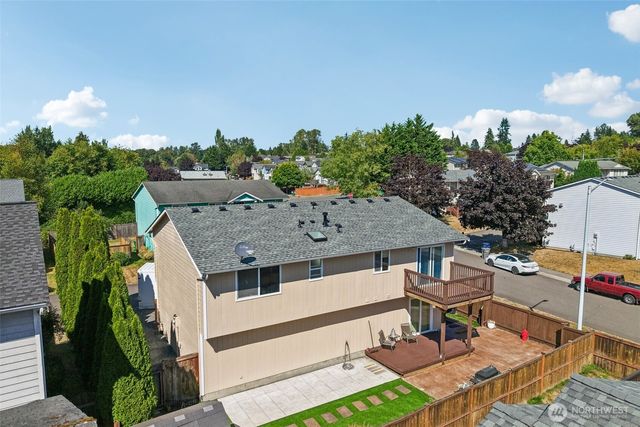 8330 9th Place NE, Lake Stevens, WA 98258