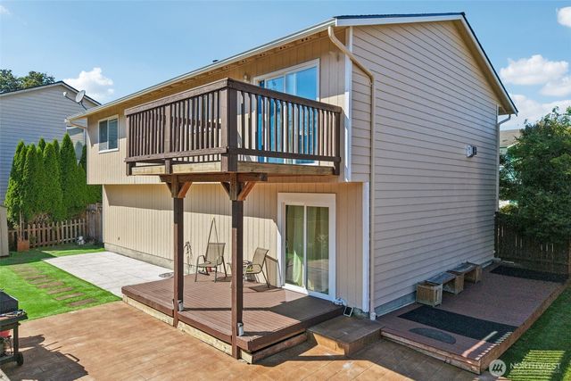 8330 9th Place NE, Lake Stevens, WA 98258