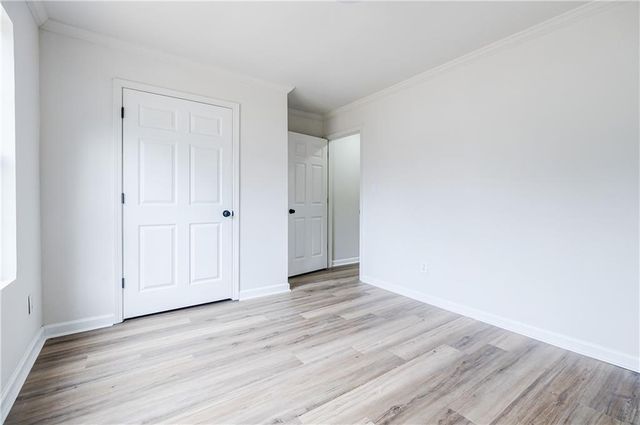 5195 Hillcrest Glenn Drive, Sugar Hill, GA 30518