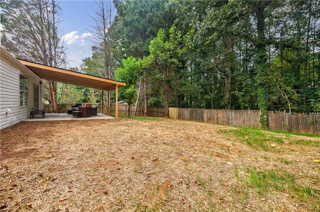 5195 Hillcrest Glenn Drive, Sugar Hill, GA 30518