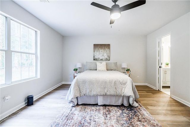 5195 Hillcrest Glenn Drive, Sugar Hill, GA 30518