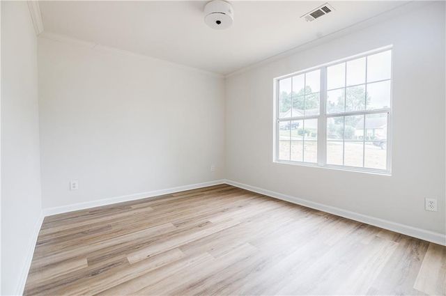 5195 Hillcrest Glenn Drive, Sugar Hill, GA 30518