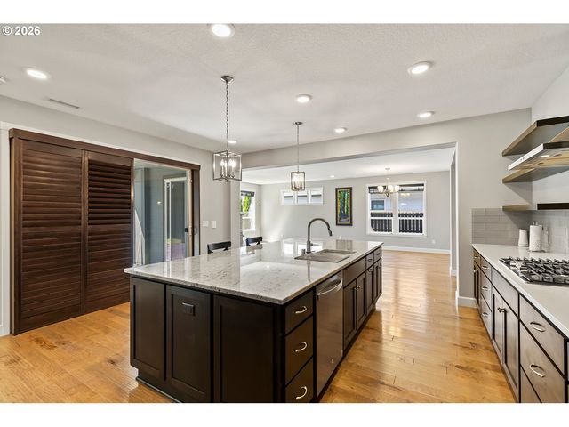 13910 Ne 52ND Ave, Vancouver, WA 98686