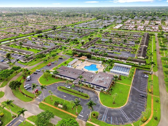 2766 Emory Drive E I, West Palm Beach, FL 33415