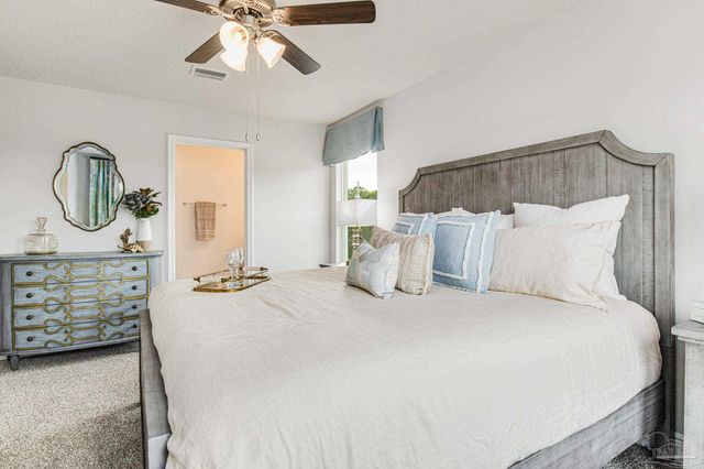 710-E Giese Ln, Pensacola, FL 32506