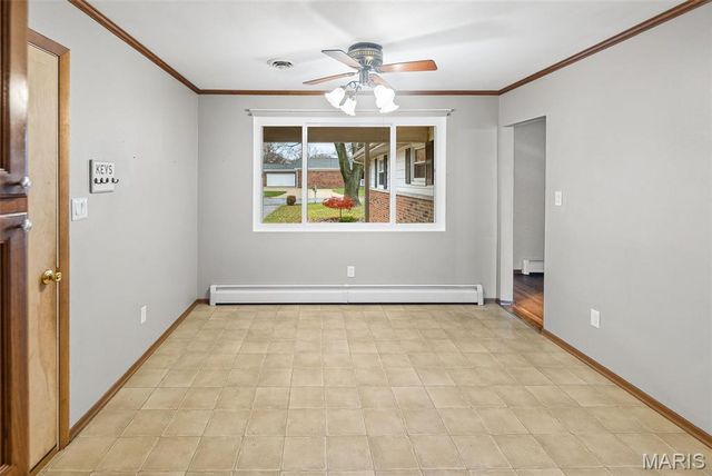 118 Whispering Oaks Dr. Drive, Bethalto, IL 62010