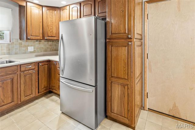 118 Whispering Oaks Dr. Drive, Bethalto, IL 62010