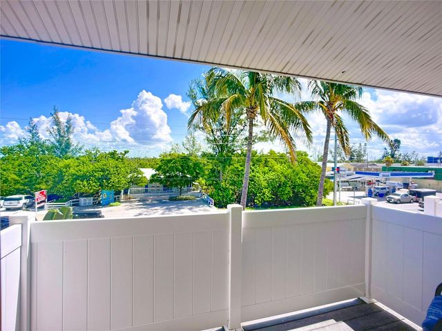 3100 GULF DRIVE 2, Holmes Beach, FL 34217