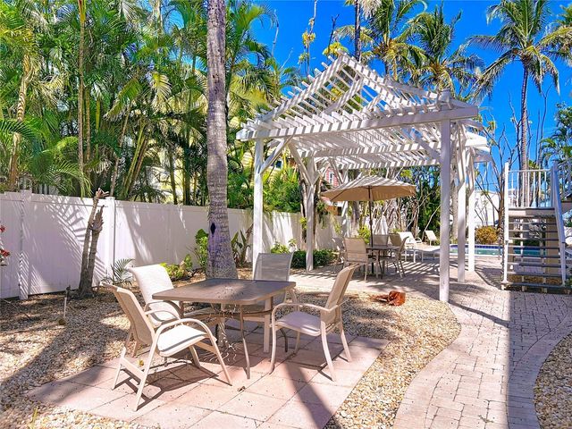 3100 GULF DRIVE 2, Holmes Beach, FL 34217