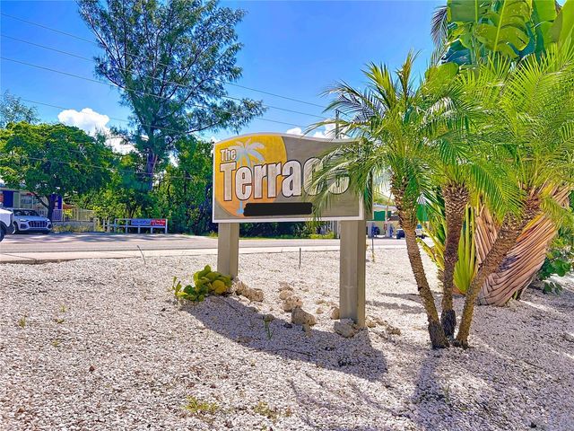 3100 GULF DRIVE 2, Holmes Beach, FL 34217