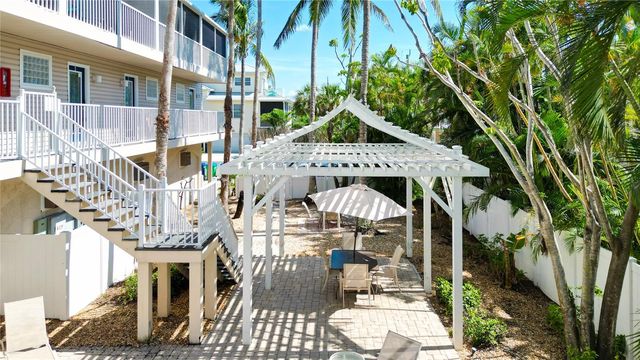 3100 GULF DRIVE 2, Holmes Beach, FL 34217