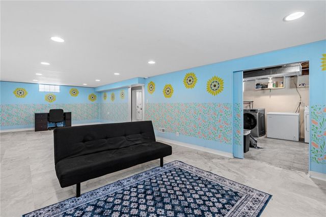 630 Hadley Avenue, Dayton, OH 45419
