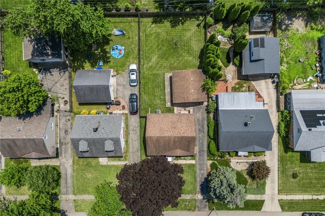 630 Hadley Avenue, Dayton, OH 45419