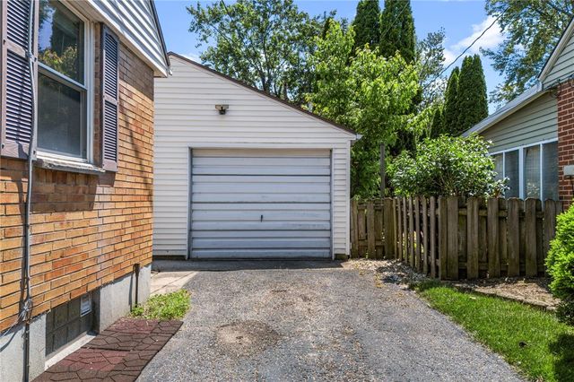 630 Hadley Avenue, Dayton, OH 45419