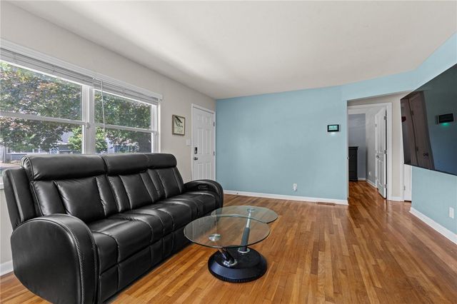 630 Hadley Avenue, Dayton, OH 45419